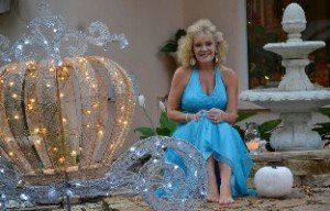 Julie CC fountain and carriage and pumpkin_small