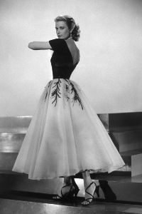 X grace-kelly-rear-window-dress2_small