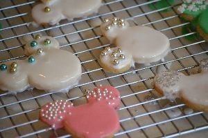 let frosting drip off cookies_small