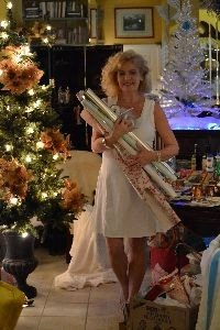 Julie gift wrap Christmas_small