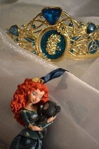 Kates tiara and ornament_small