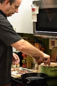 Gordon making our giblet gravy_small