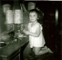 Little Julie into the face powder_small