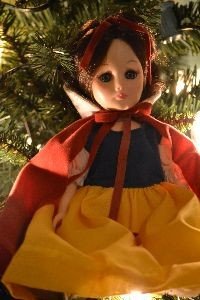 Snow White on top of my tree_small