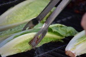 grilling romaine lettuce_small