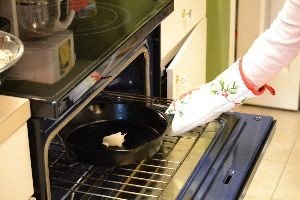 let the lard melt and the pan get hot_small