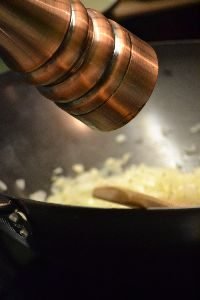 adding the ground pepper_small