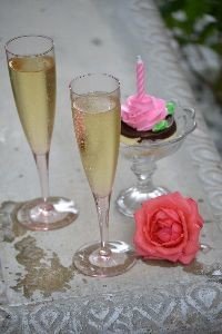 cheers_small