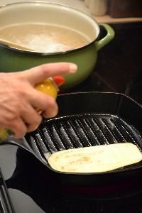 cooking the eggplant in a cast iron grill pan_small