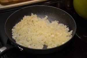 sauteeing onion_small