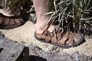 Gordon always stomps it down with his feet_small