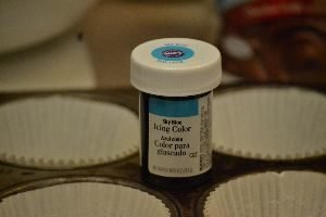 the blue dye for the frosting_small