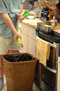 Gordon shucking corn 2_small