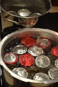corn relish in jars boiling_small