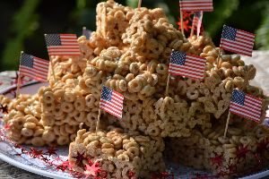 made with whole grain oats and peanut butter_small