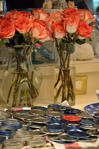 my anniversary roses with our lids and bands_small