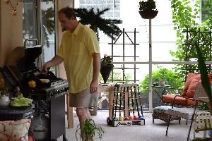 Gordon grilling on our lanai_small