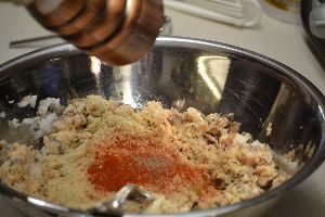 add the pepper and mix togethere_small
