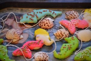 cookies on a mermaid tray_small