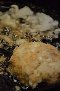 frying the onion coating_small