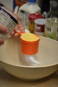 making corn bread 1_small