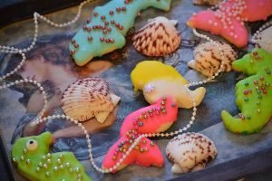 mermaid tray with cookies_small