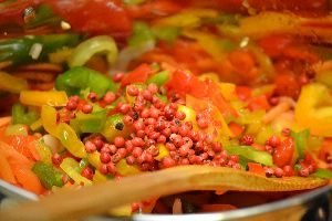 4 carrots hot peppers and pepper corns_small