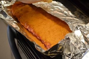wrap the ribs up in aluminum foil 1_small