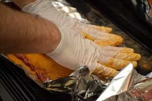 wrap the ribs up in aluminum foil 2_small