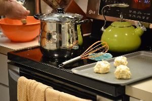making-the-biscuits-and-the-pasta_small