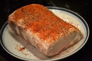 adding-spices-all-over-one-side_small