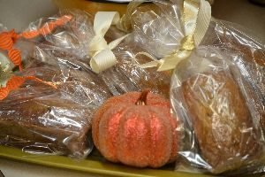 pumpkin bread for Gordon to take to work_small