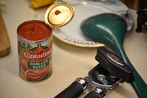 12 adding tomato paste_small