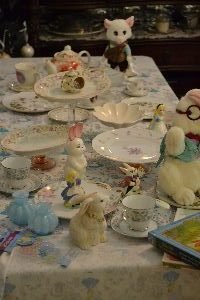 Alice Table_small