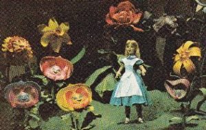Alice in Wonderlands singing flowers_small