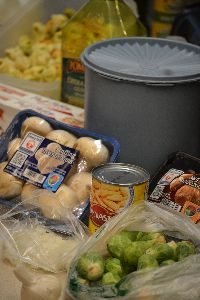 Basket dinner ingredients_small