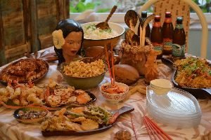 our hawaii plate lunch spread_small