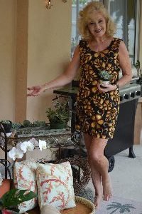 Julie lanai 23_small