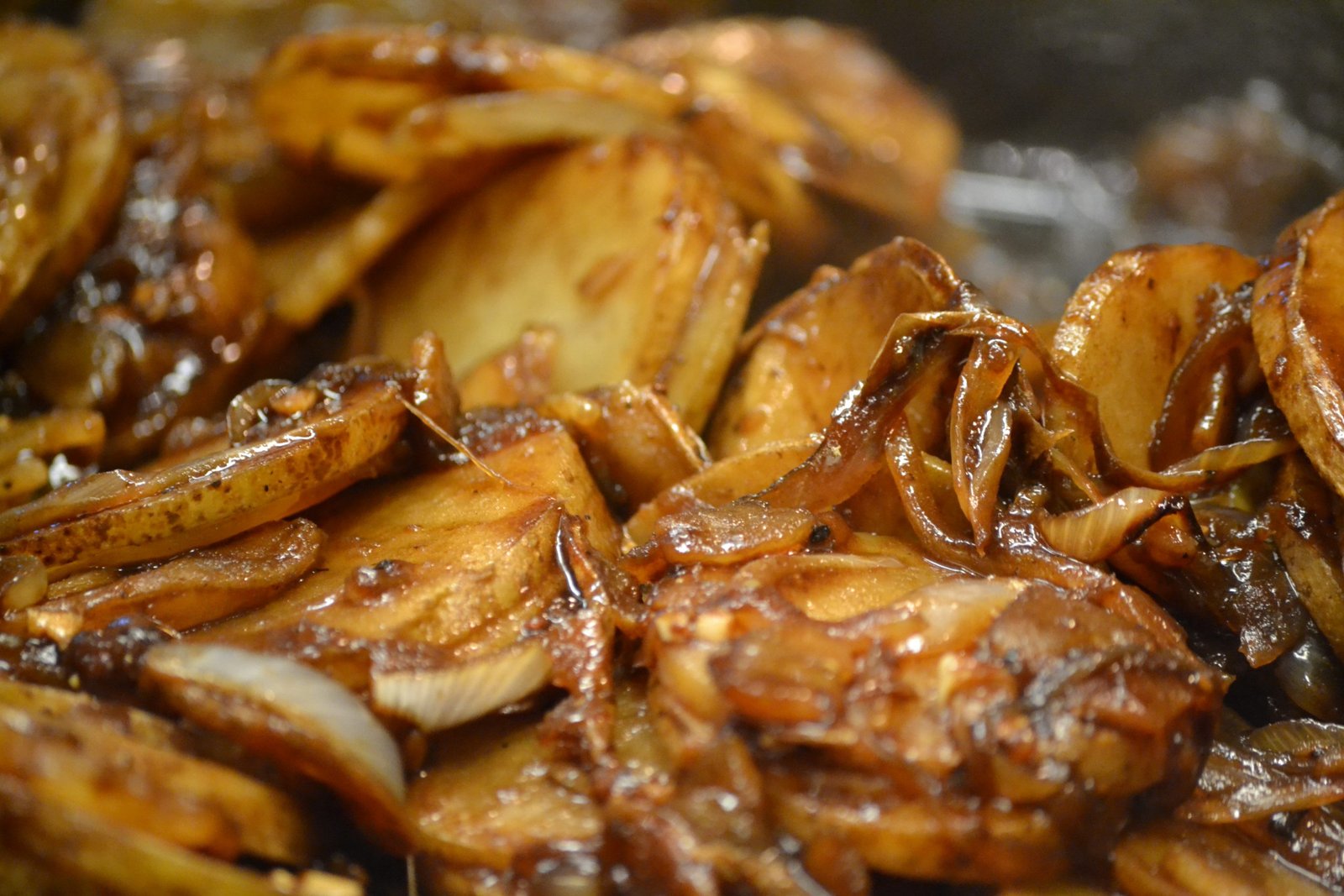 Gordon’s Hawaiian Potatoes and Huli Huli Porkchops