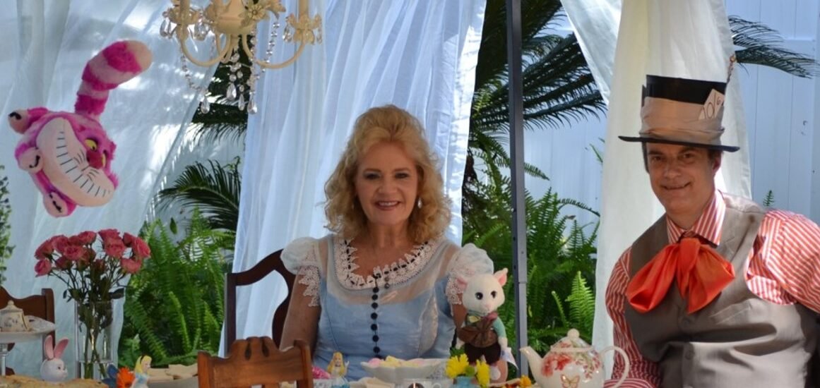 Our ‘Down the Rabbit Hole’ Drinks and Mushroom Appetizers