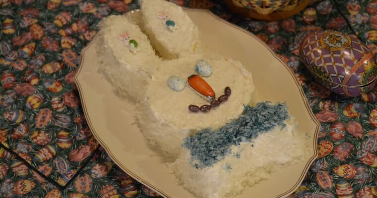 How to Make an Easter Bunny Cake